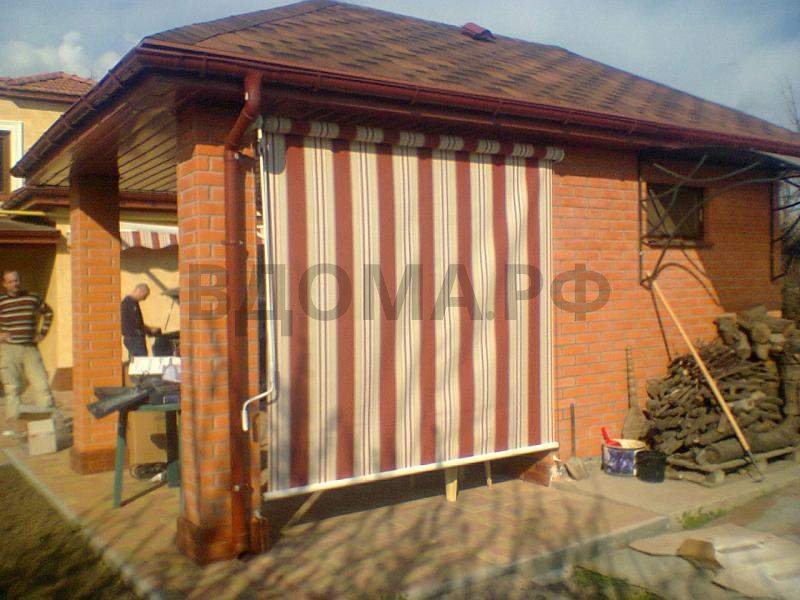 Установка маркизы-ширмы в Симферополе и по Крыму может проводится в кафе, на террасах, балконах, для защиты територии от посторонних глаз, ветра и солнца