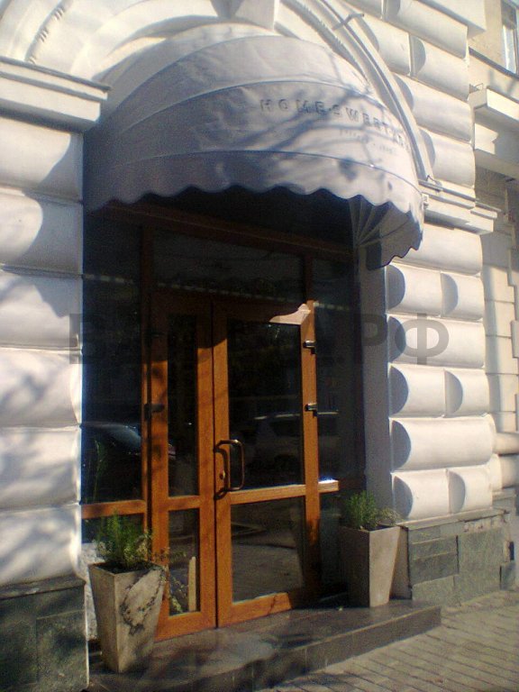 Все чаще эти виды маркизы в Симферополе становятся обязательной принадлежностью стильных элитных зданий